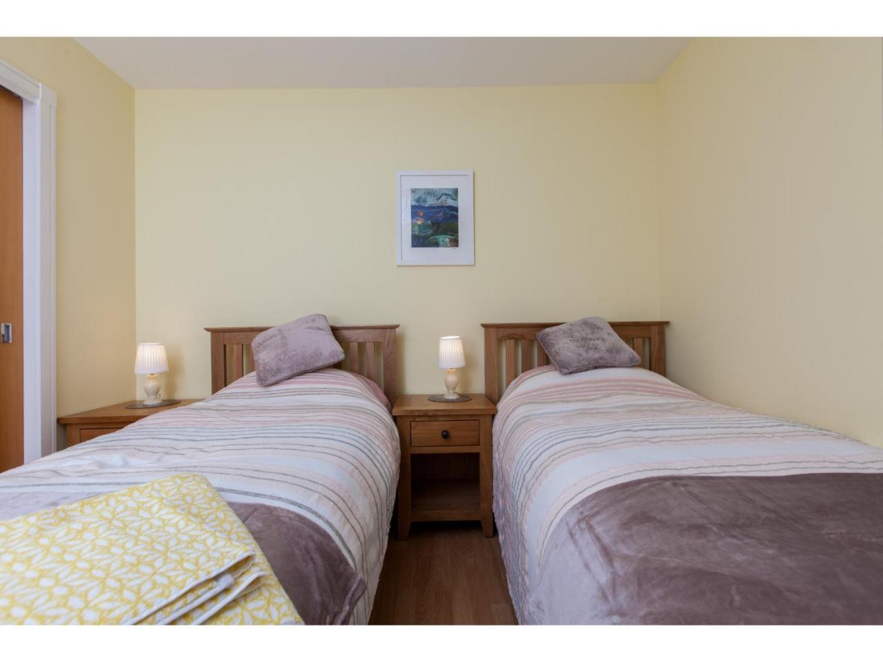 Spacious, Central Apartment Edinburgh Ngoại thất bức ảnh